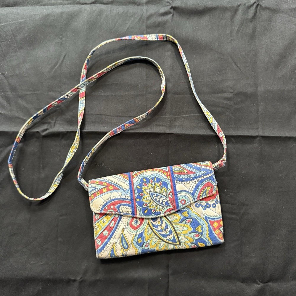 Vera Bradley Quilted Paisley Floral Wallet Detachable Shoulder Strap